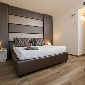 Toscana Ambassador 4*, פוג'יבונסי איטליה